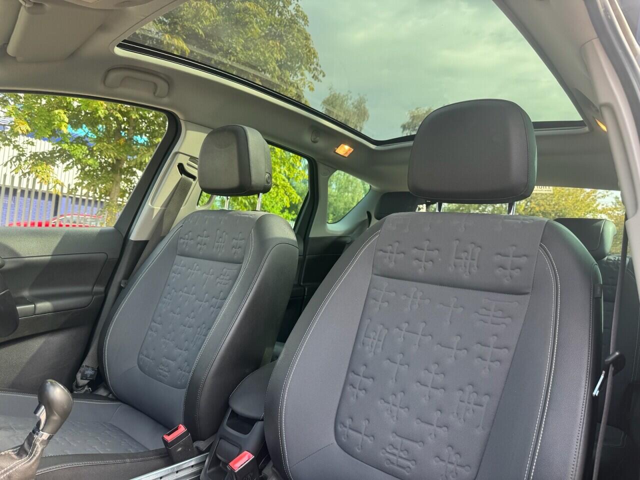 Vauxhall Meriva view 14