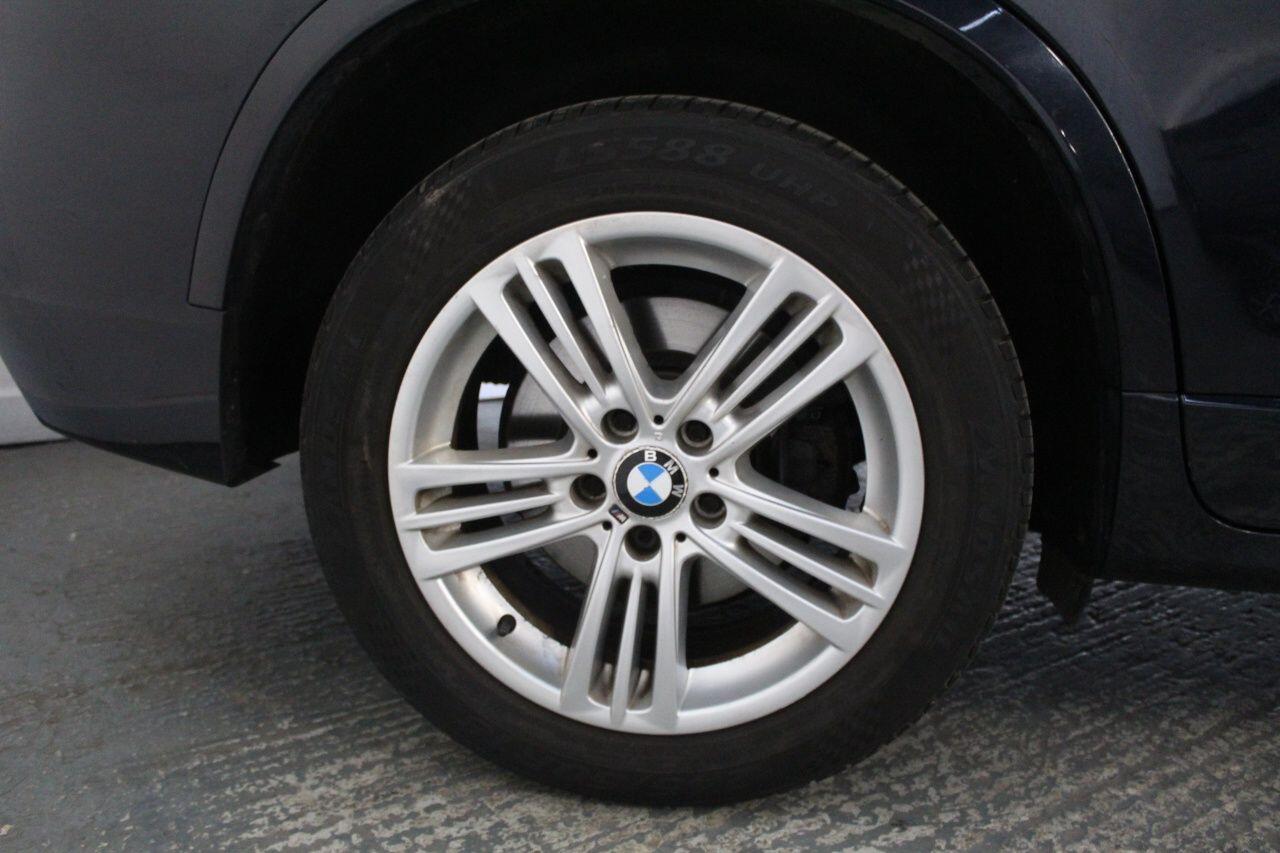 BMW X3 view 49