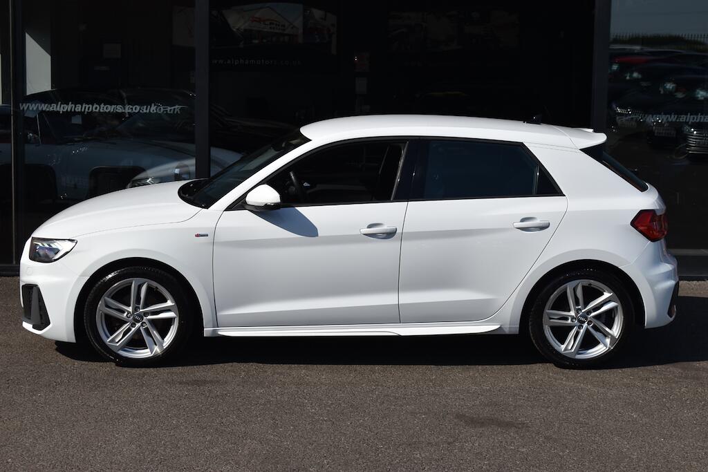 Audi A1 view 15