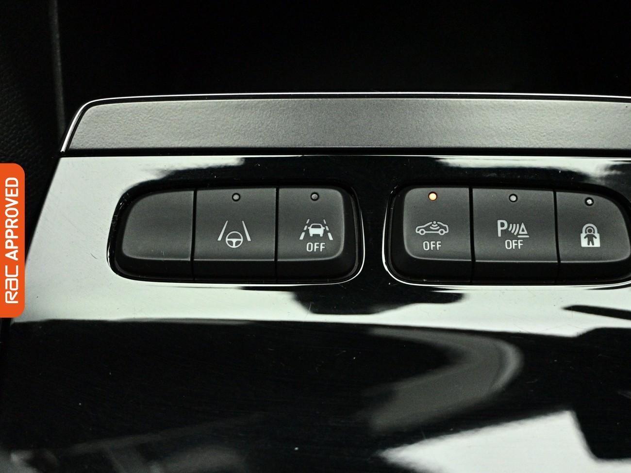 Vauxhall Mokka Electric view 22