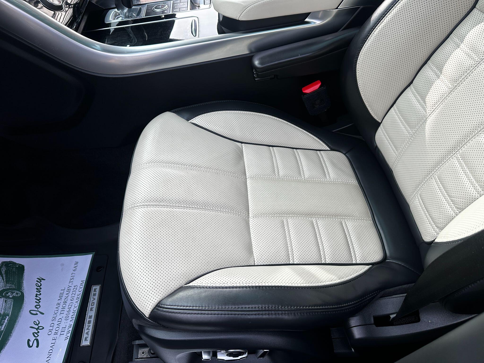 Land Rover Range Rover Sport view 31