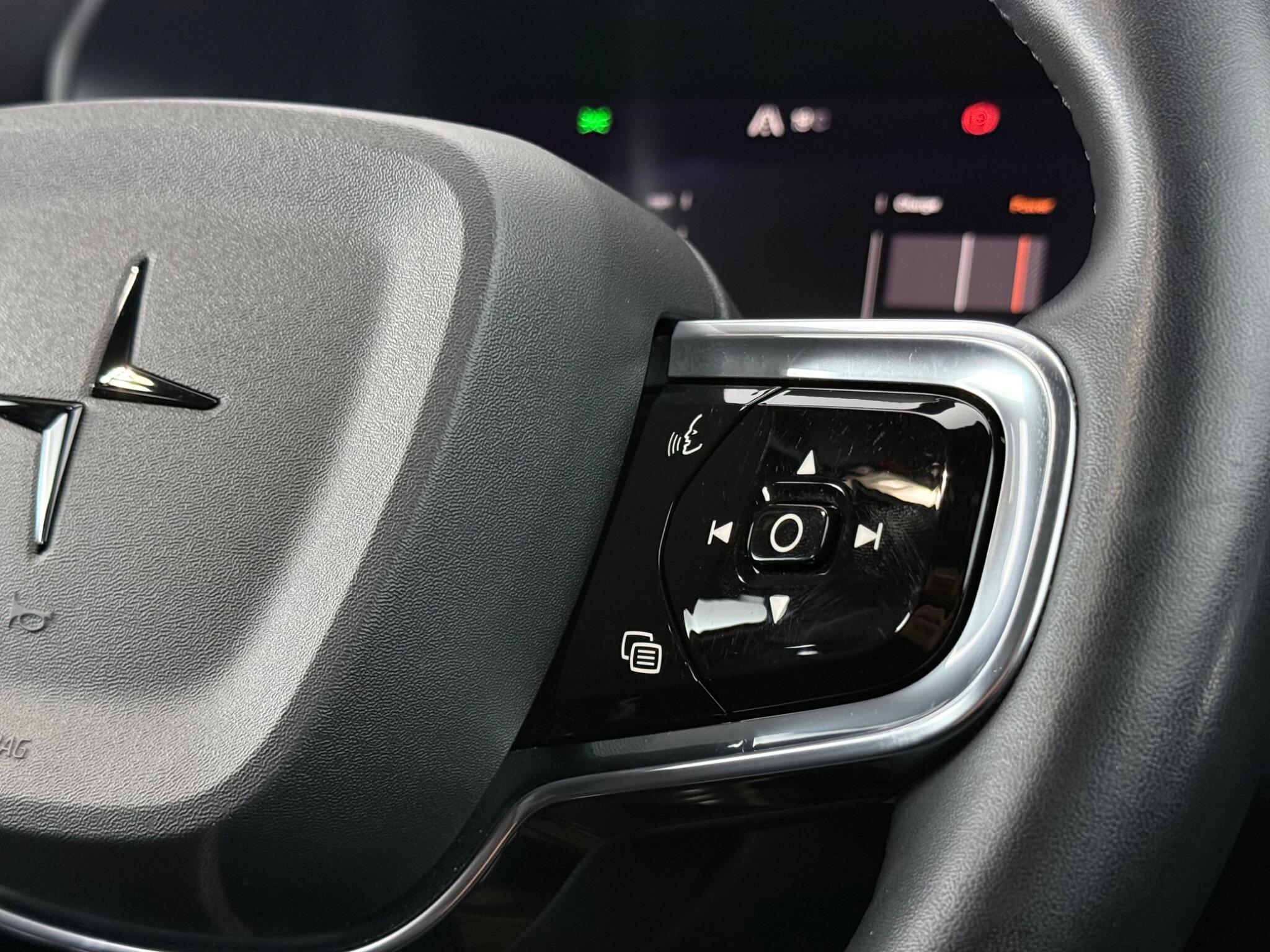 Polestar 2 view 16