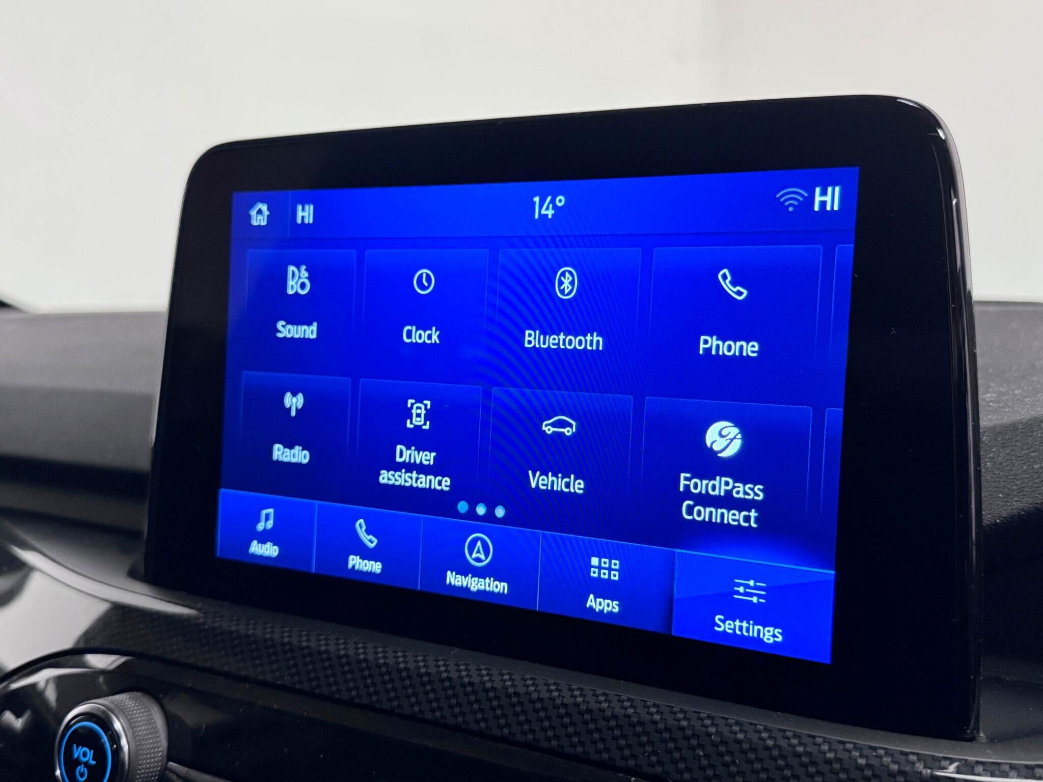 Ford Kuga view 44
