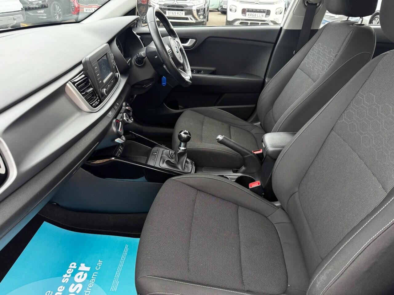 Kia Rio view 27