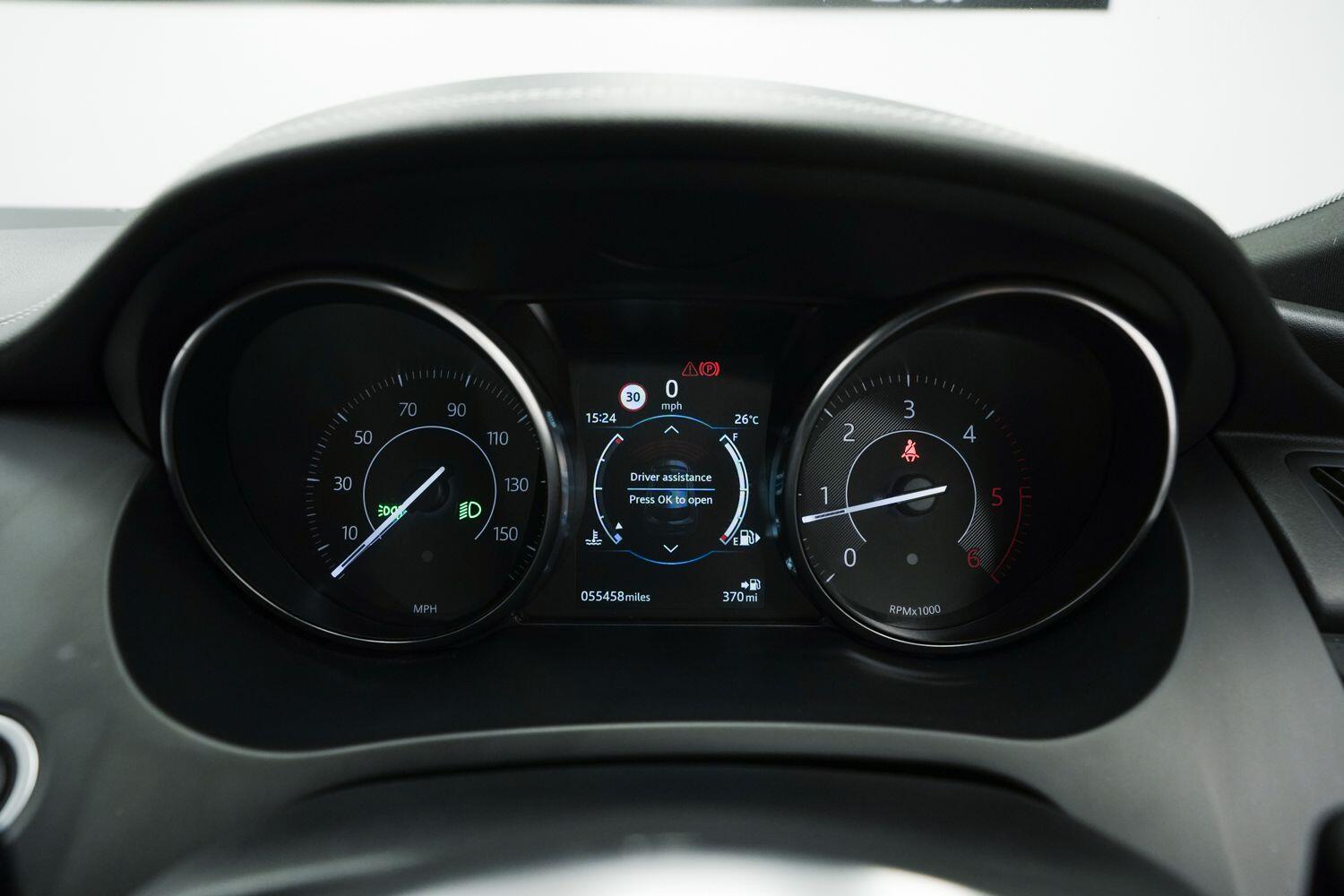 Jaguar E-Pace view 17