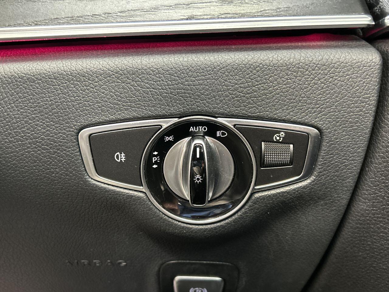 Mercedes-Benz E Class view 42