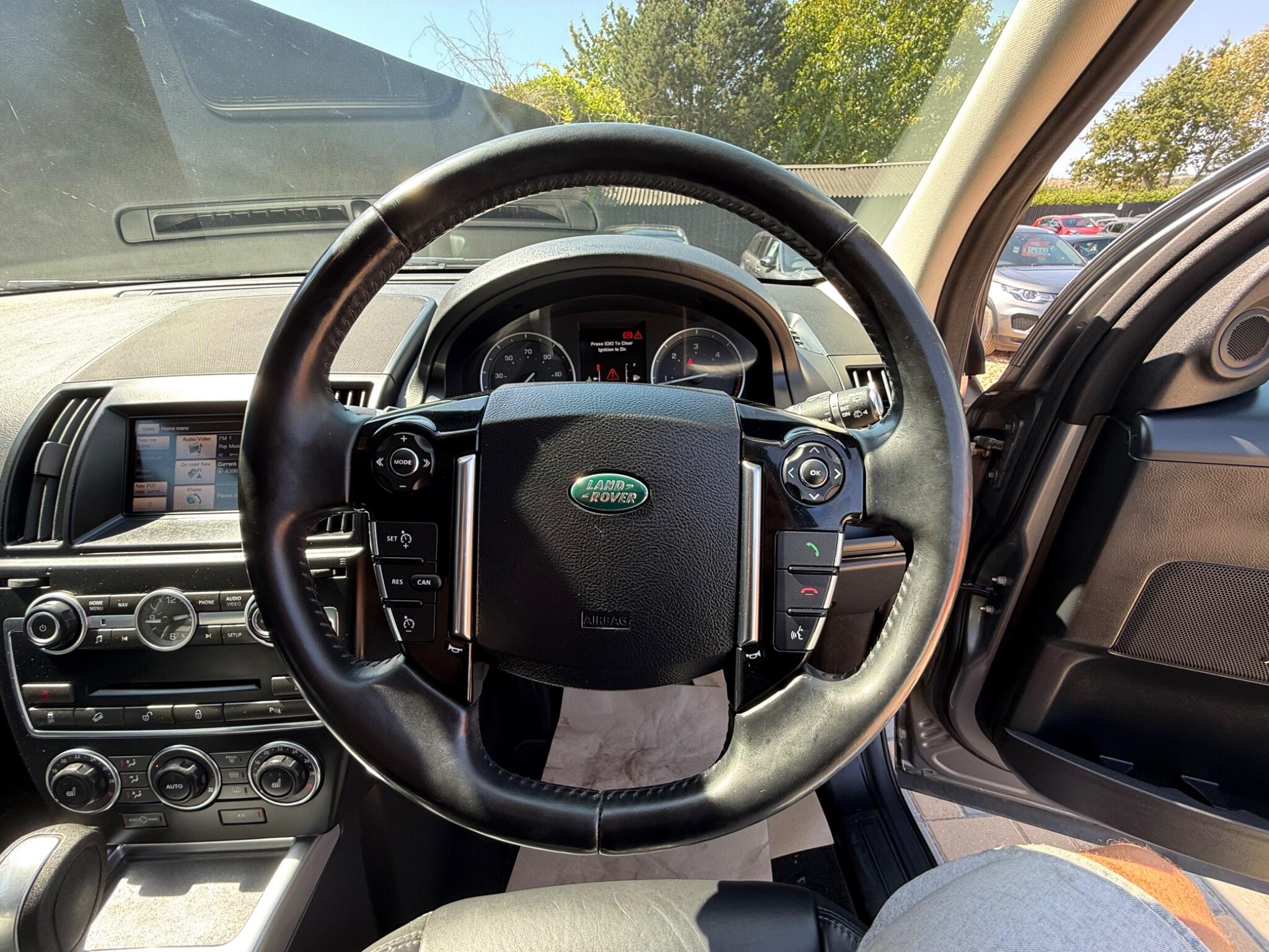 Land Rover Freelander view 28