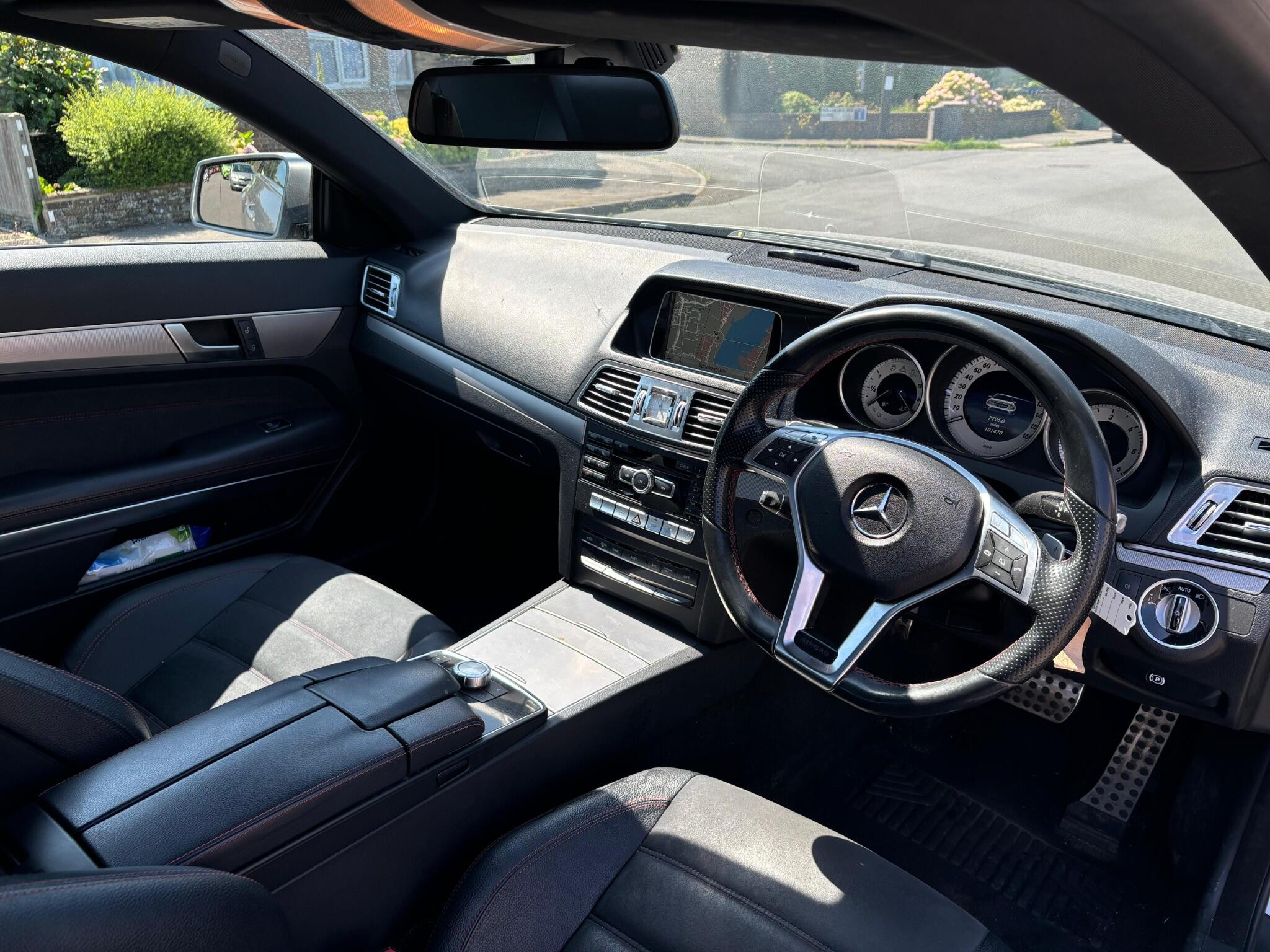 Mercedes-Benz E Class view 3