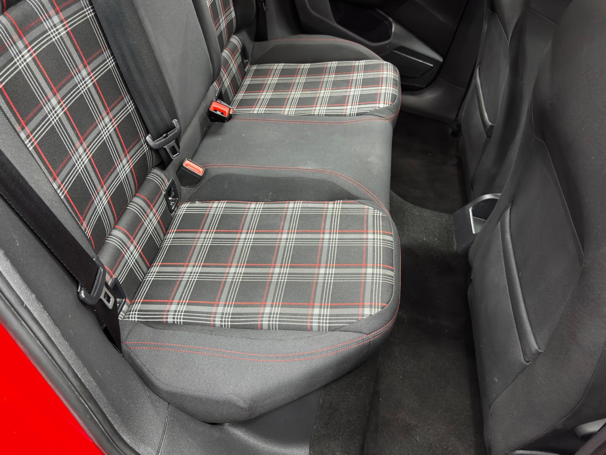 Volkswagen Polo view 15