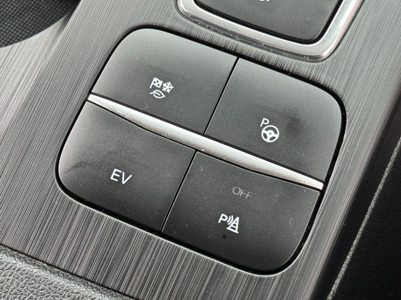 Ford Kuga view 32