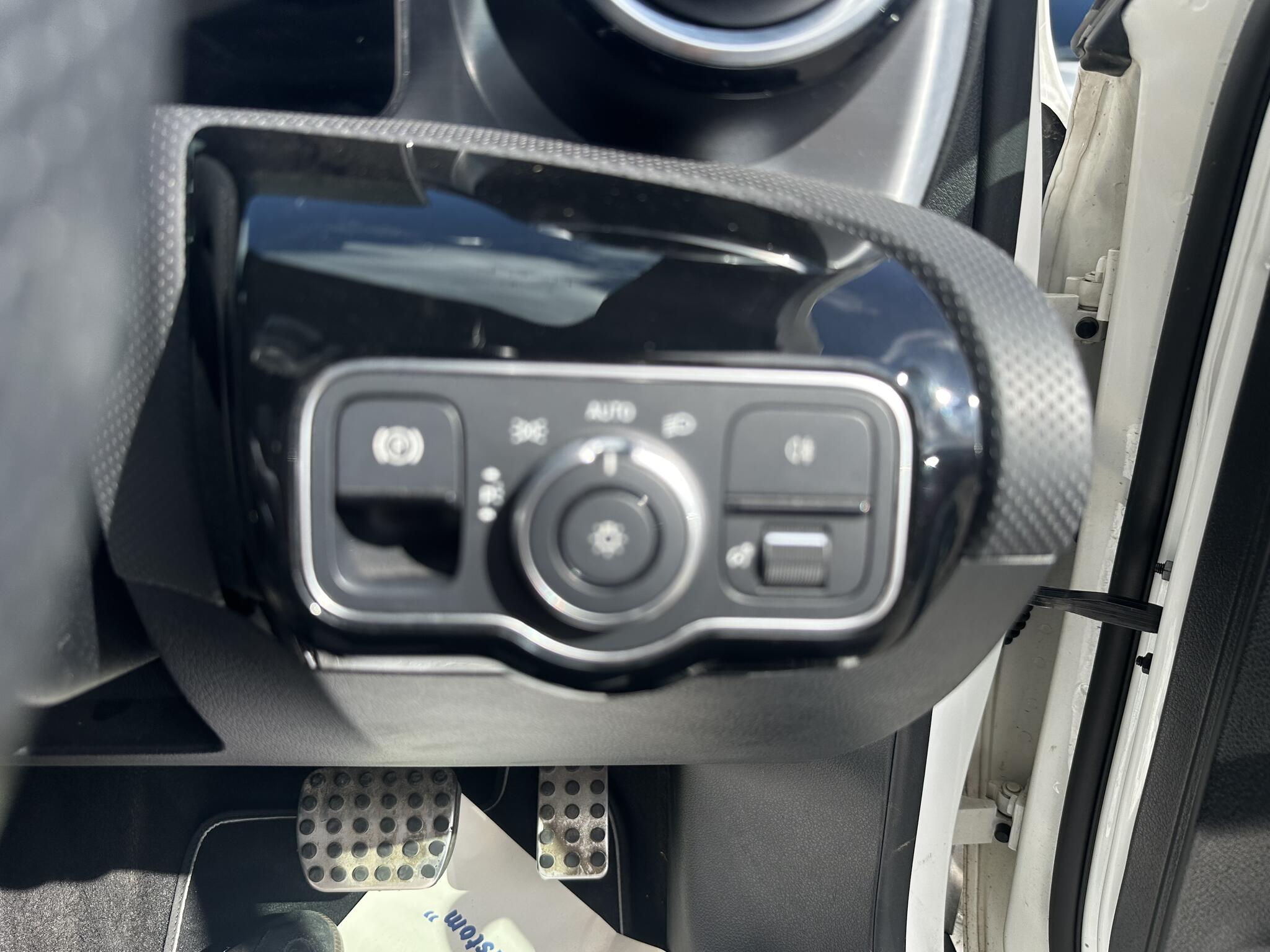 Mercedes-Benz A-Class view 12