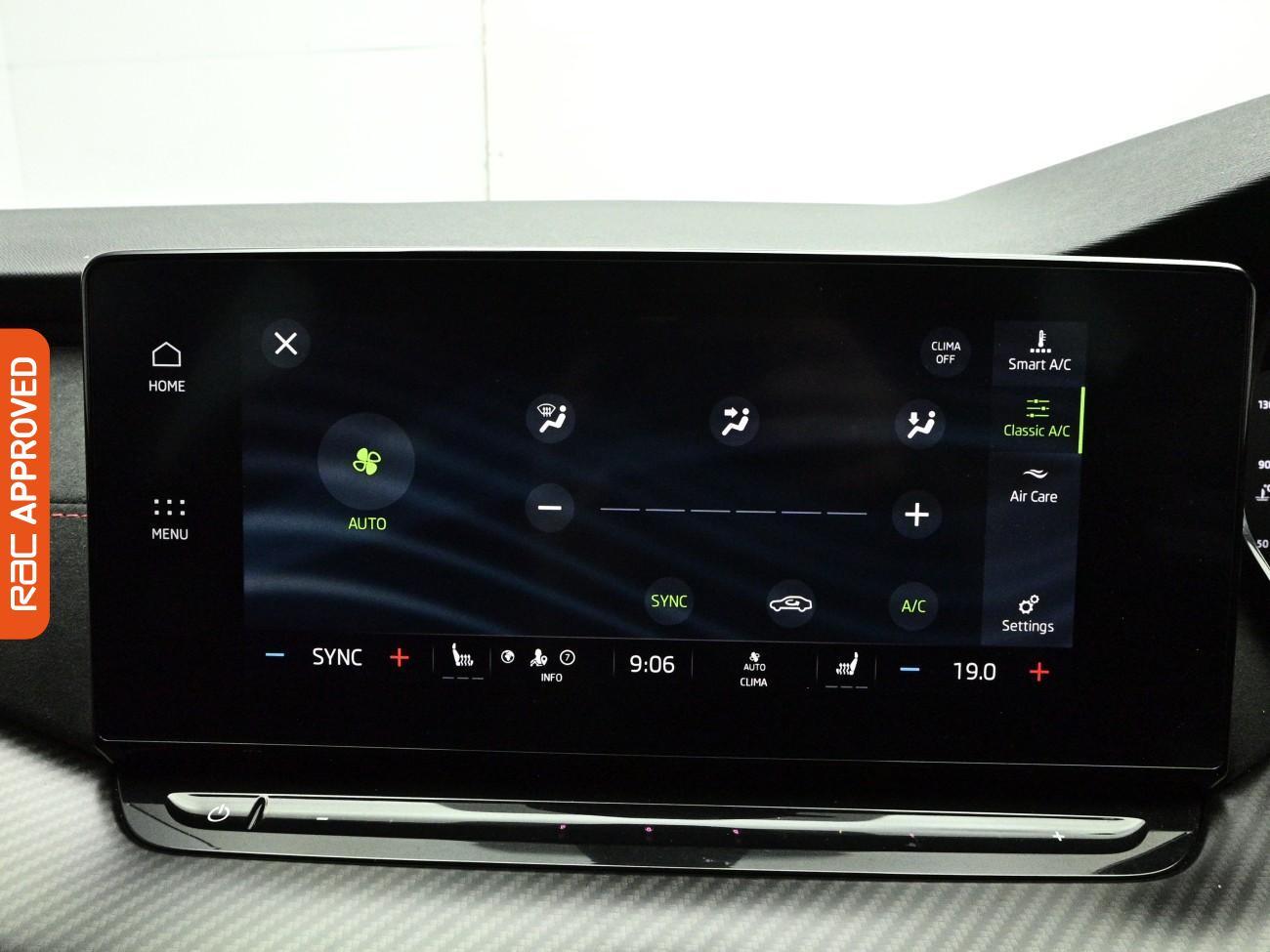 Skoda Octavia view 17