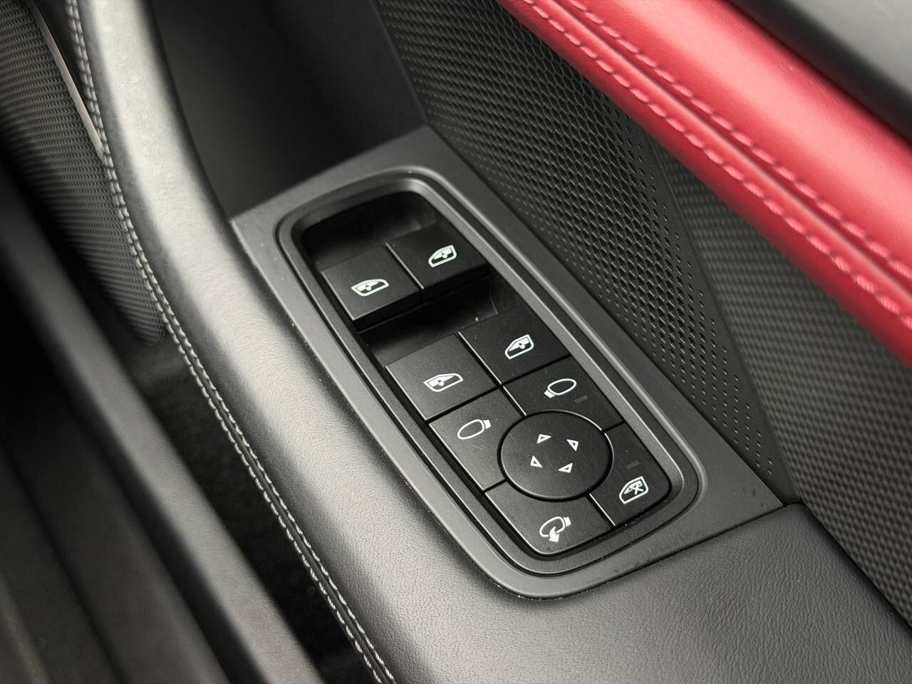 Porsche Taycan view 46