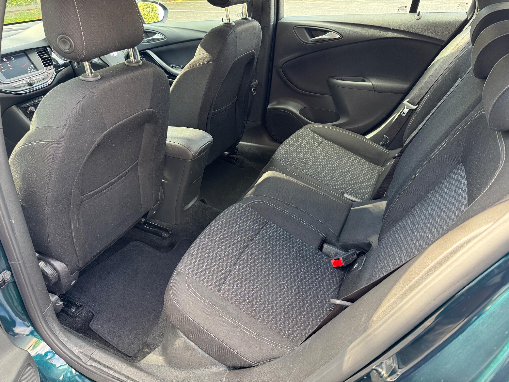 Vauxhall Astra view 45