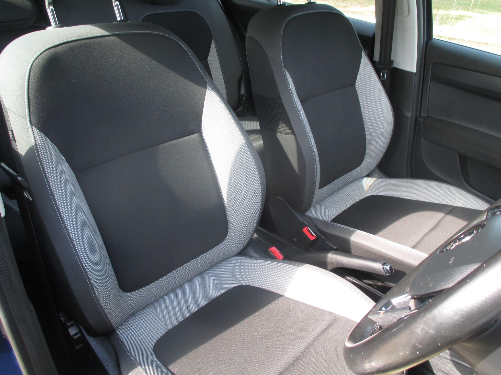Skoda Fabia view 23