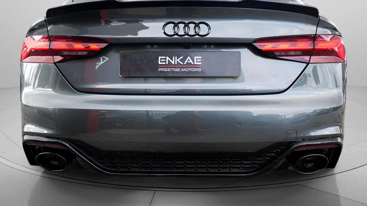 Audi A5 view 11