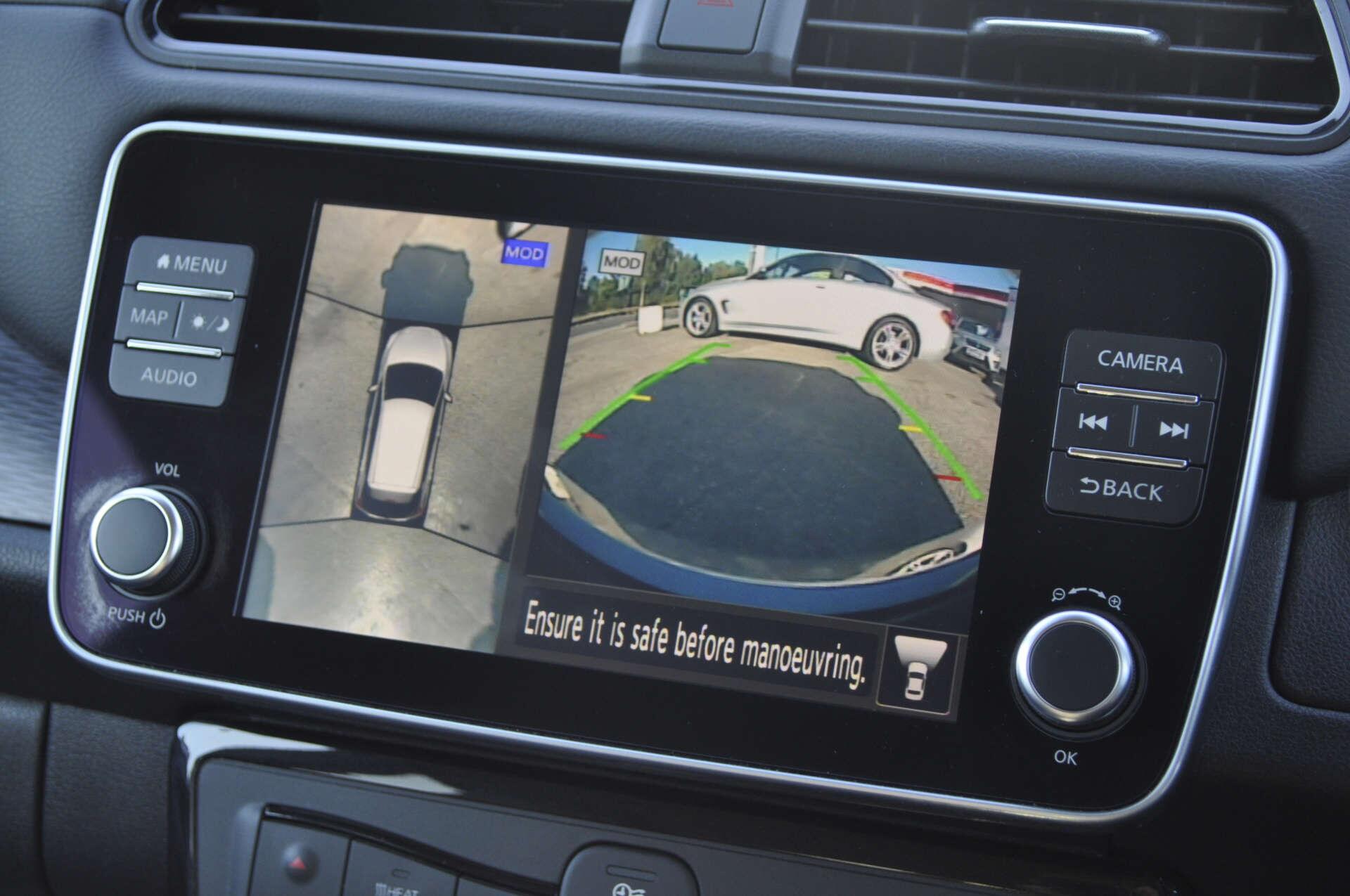 Nissan Leaf view 21