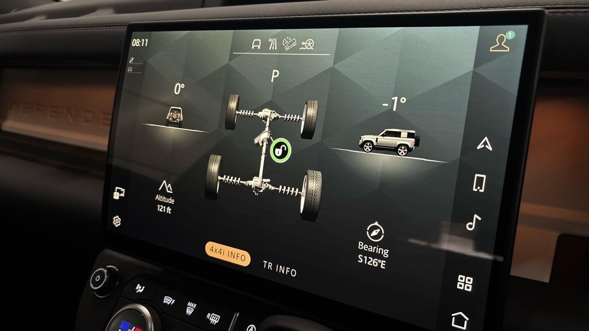 Land Rover Defender view 34