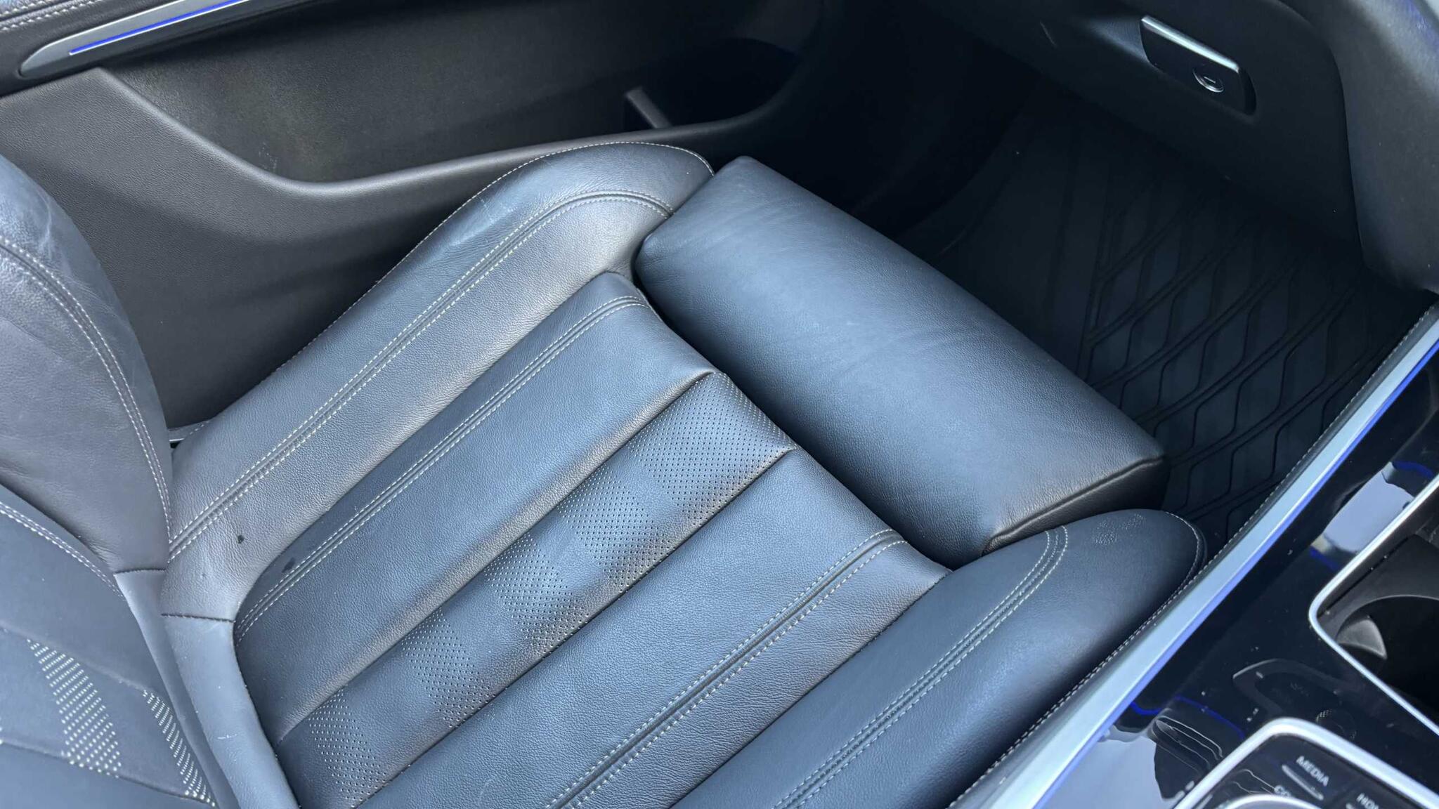 BMW X5 view 28