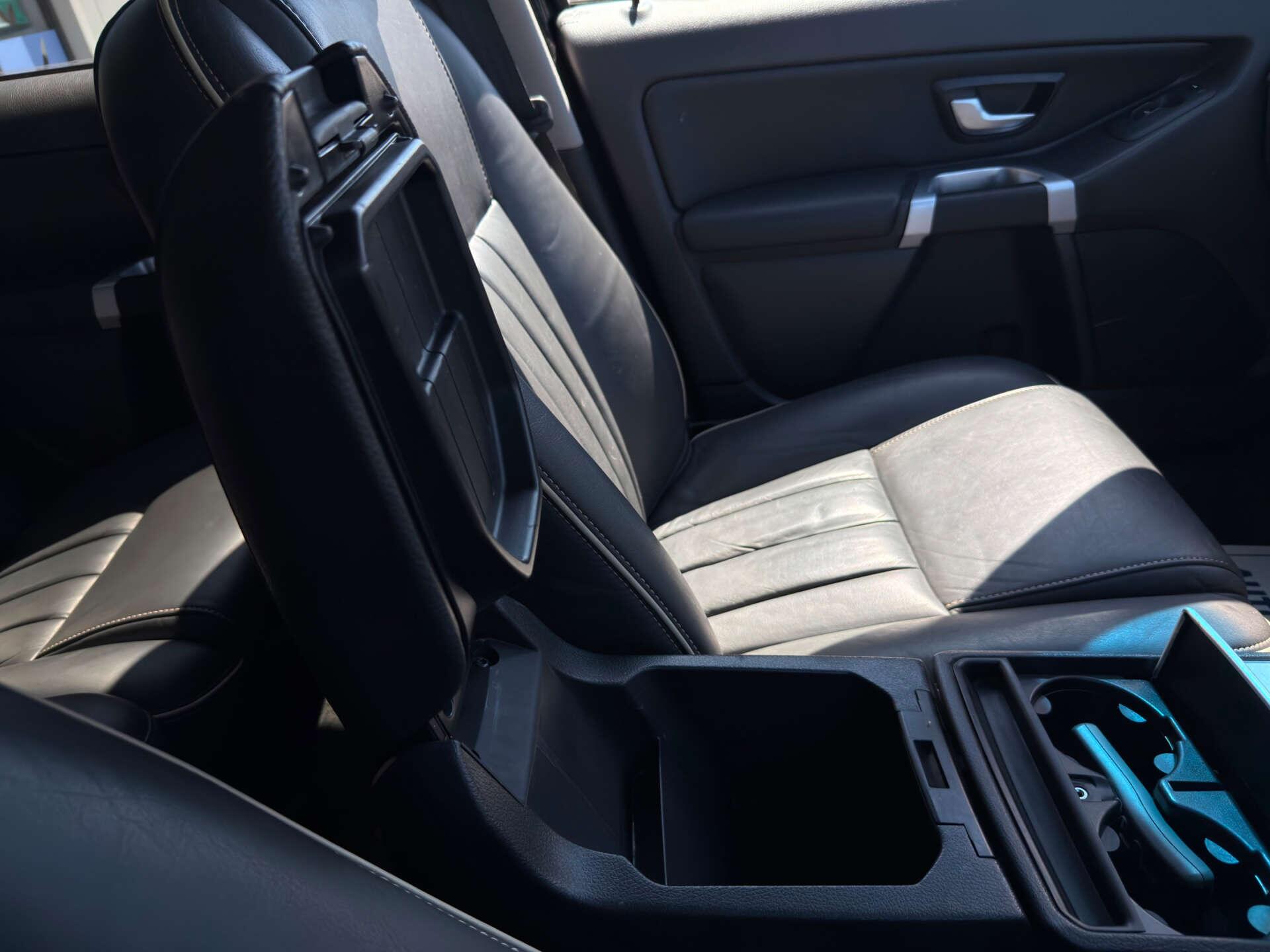 Volvo XC90 view 64