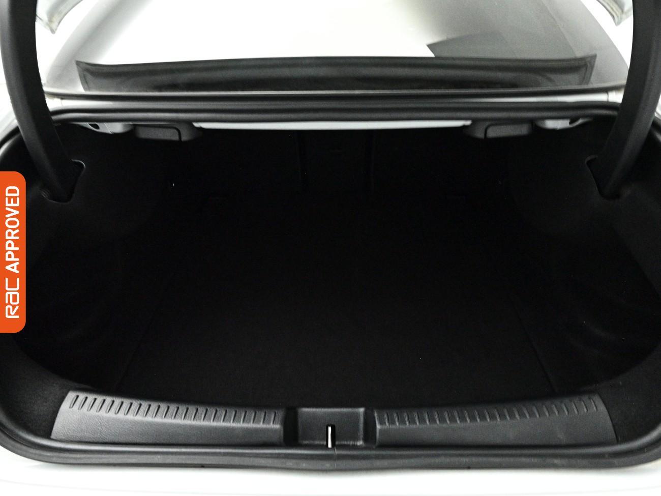Mercedes-Benz CLA view 27