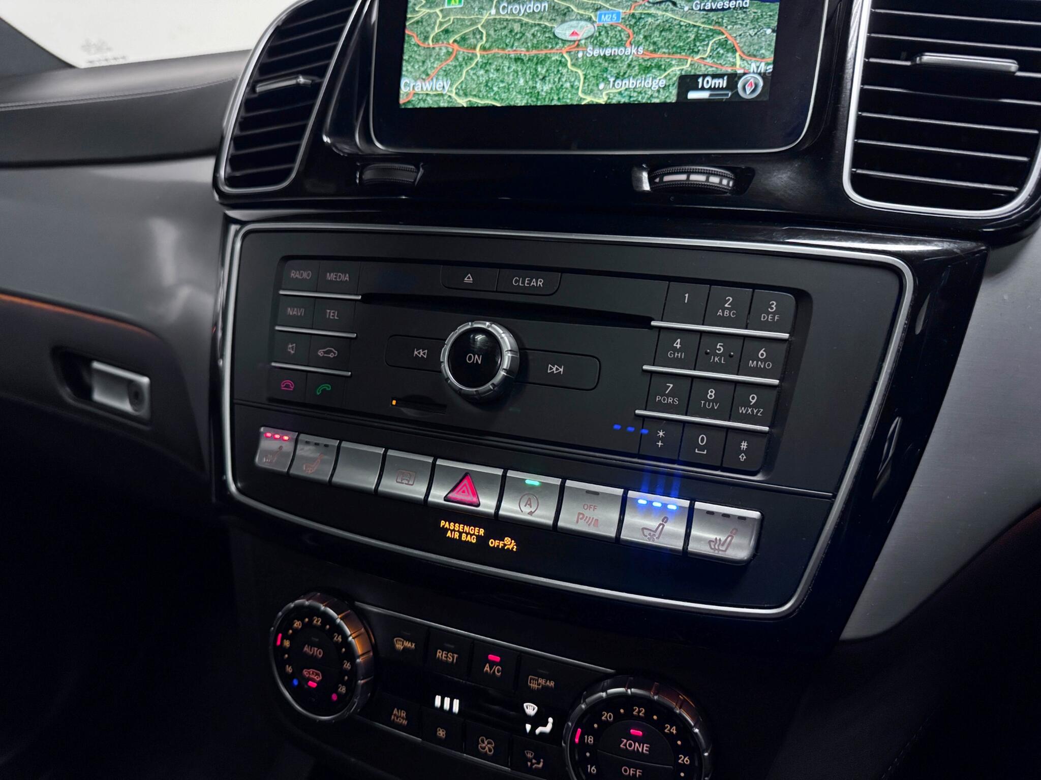 Mercedes-Benz Gle view 48