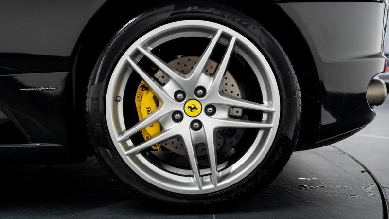 Ferrari F430 view 18