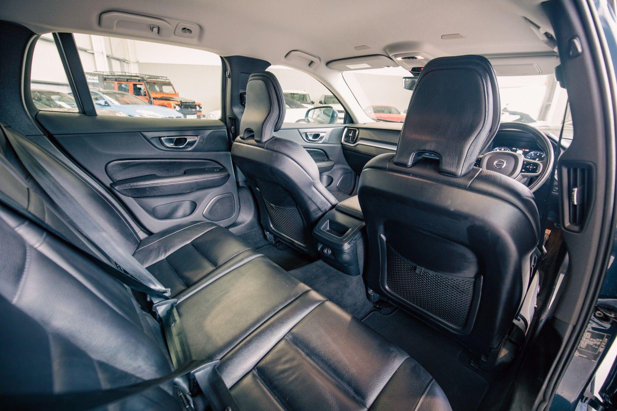 Volvo V60 view 9