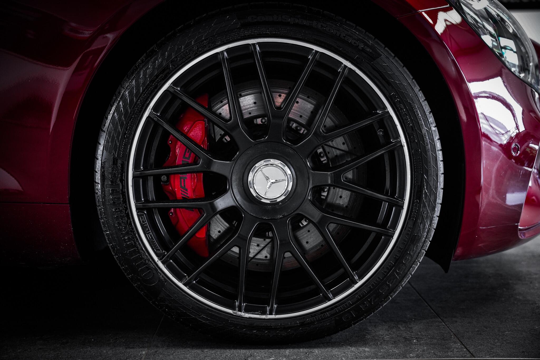 Mercedes-Benz AMG GT view 27