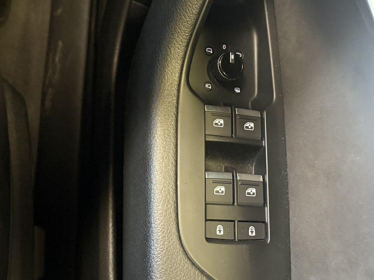 Audi A6 Avant view 46