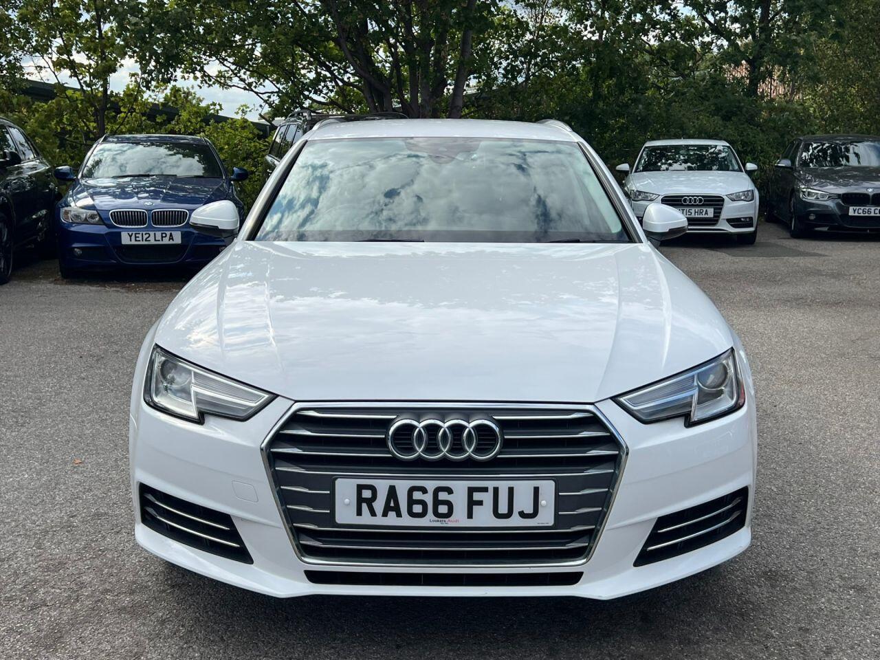 Audi A4 view 11