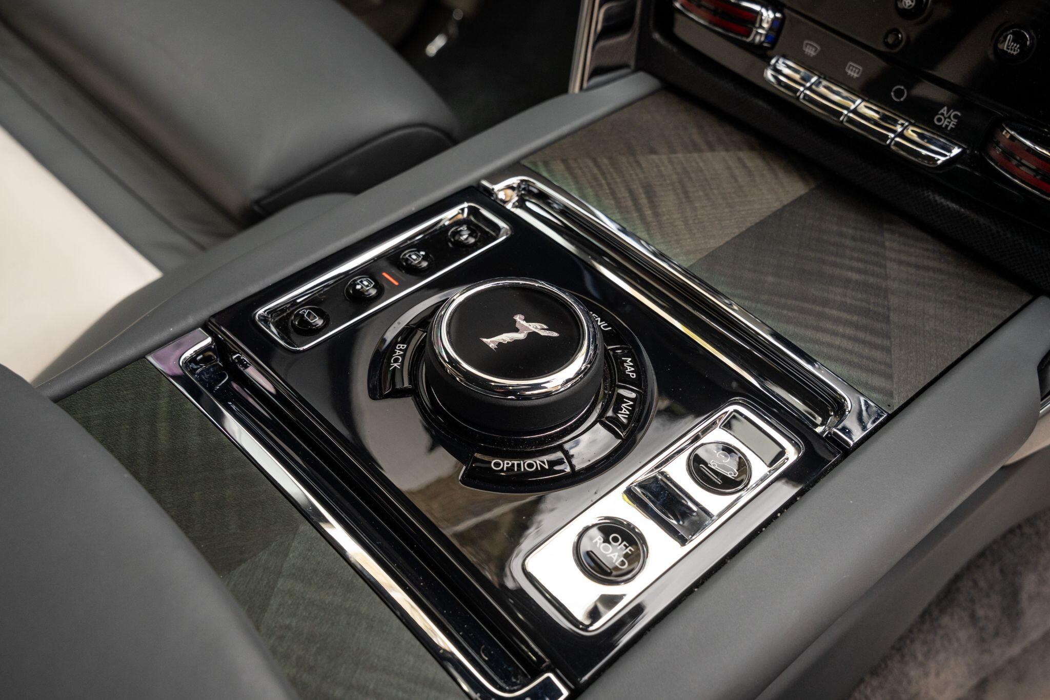 Rolls-Royce Cullinan view 43