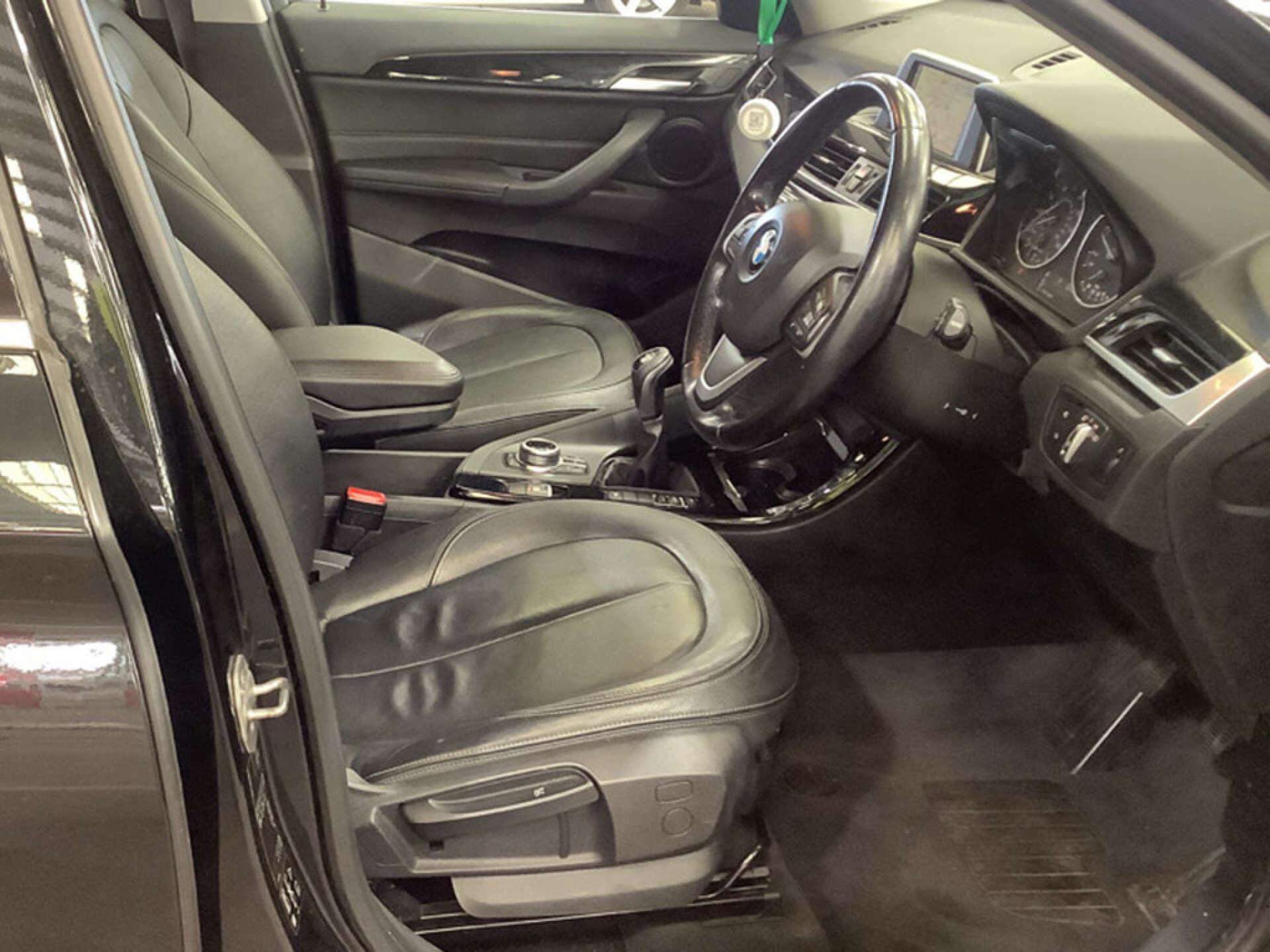 BMW X1 view 2