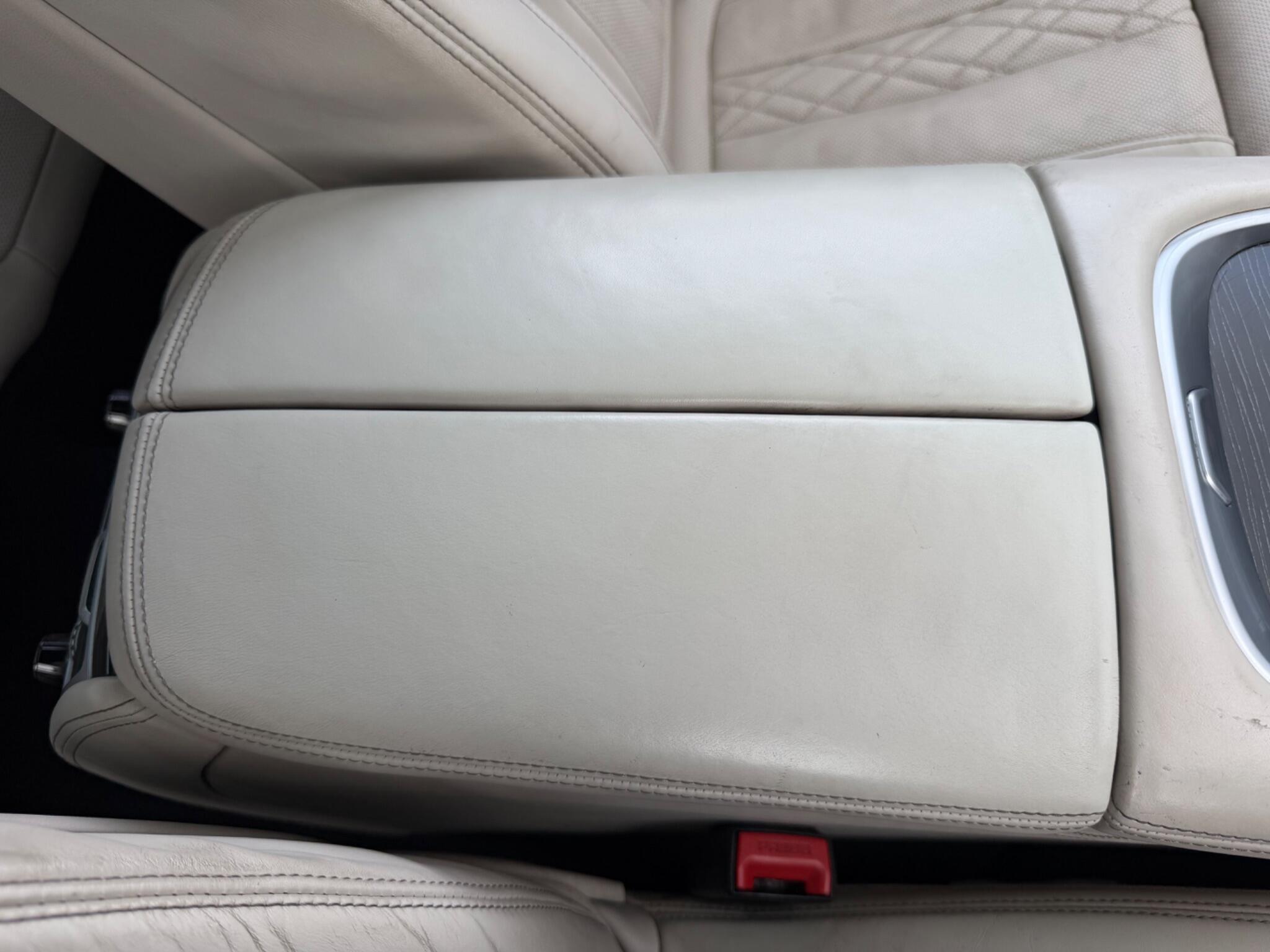 BMW 7 Series view 47