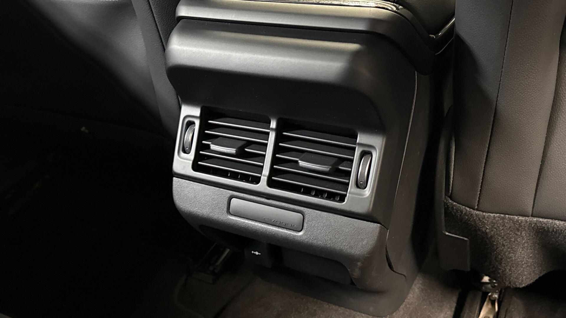 Land Rover Range Rover Evoque view 18