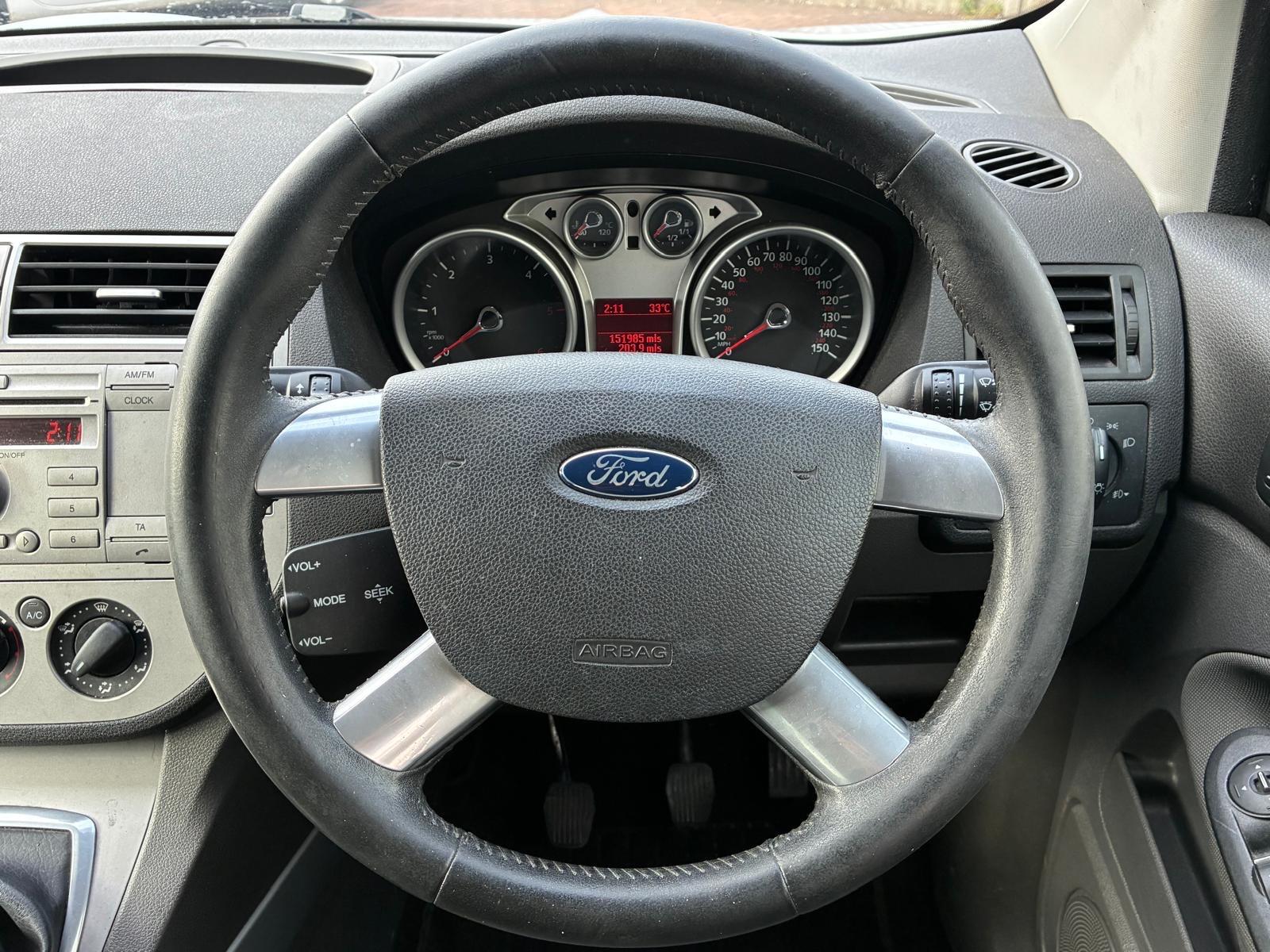 Ford Kuga view 18