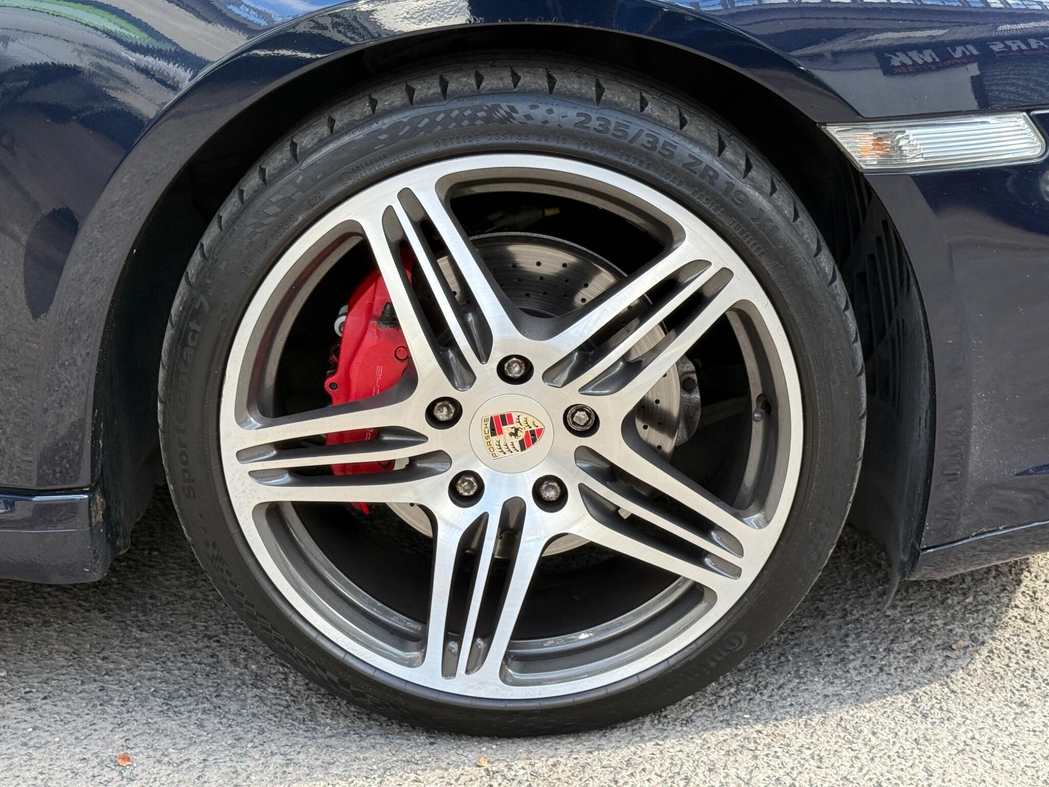 Porsche Cayman - Image 22