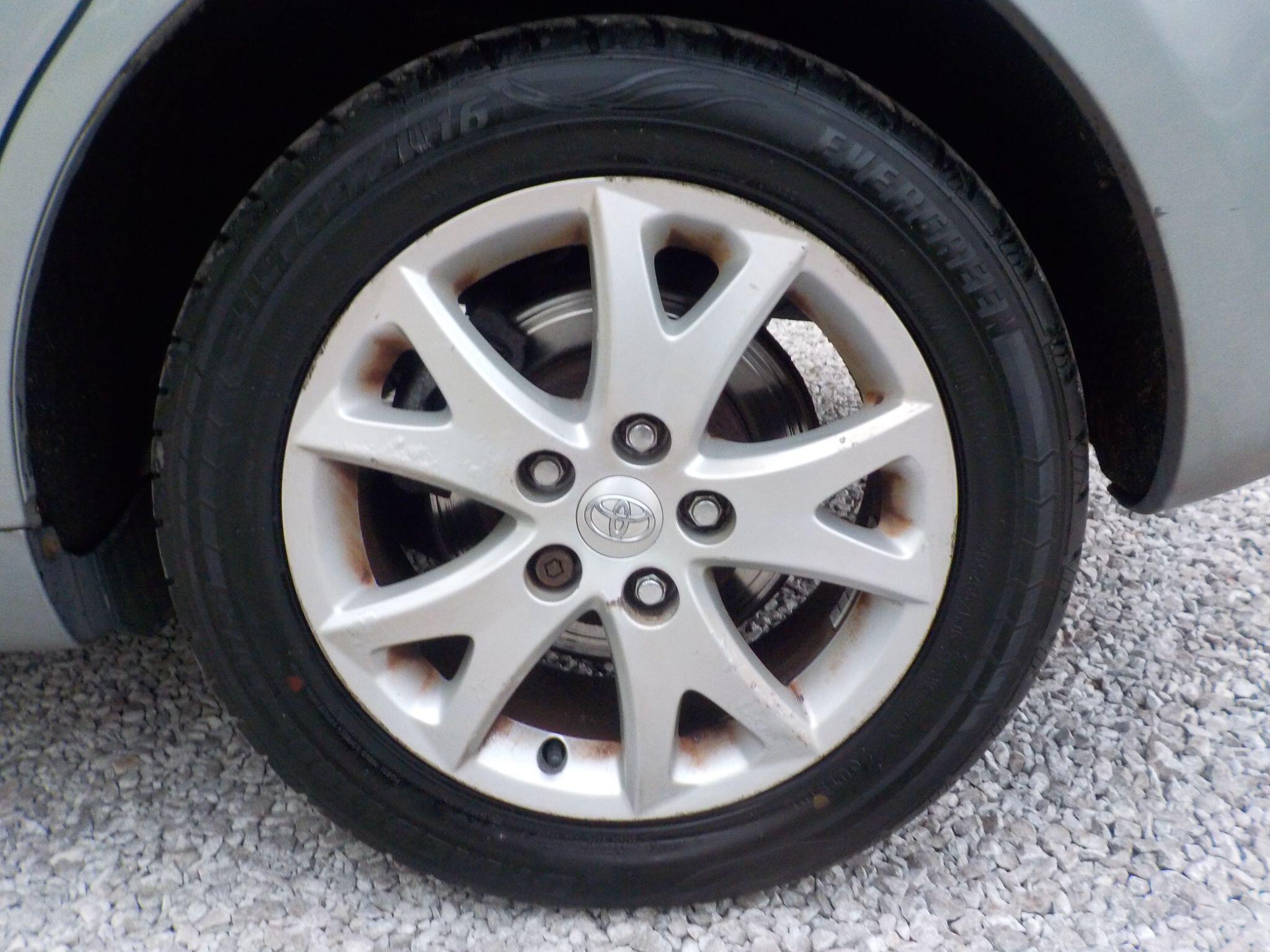 Toyota Corolla Verso 2.2 D-4D SR 5dr