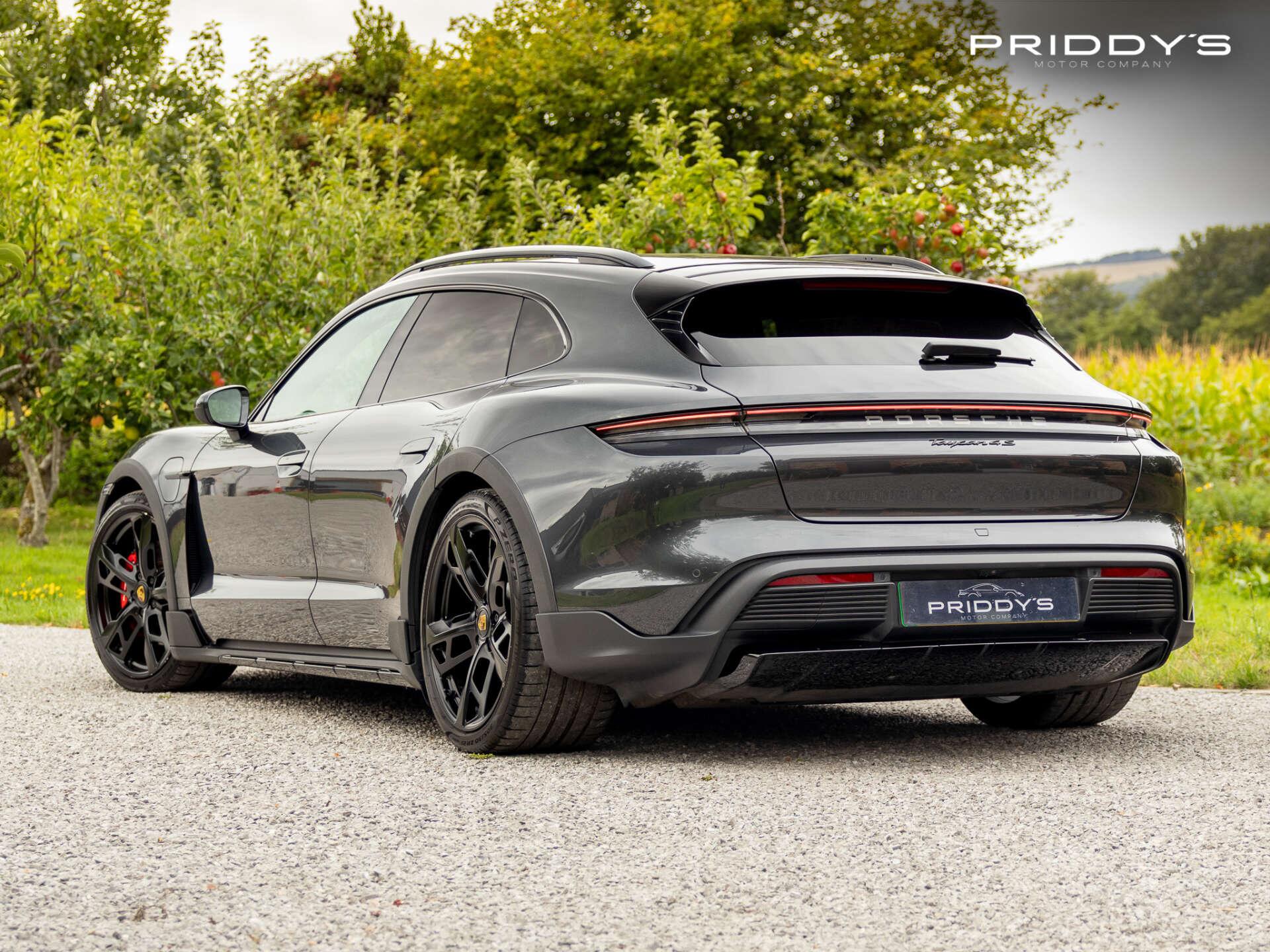 Porsche Taycan view 3