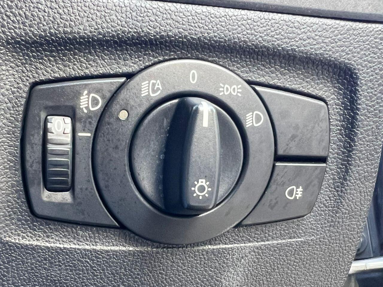BMW 1 Series view 24