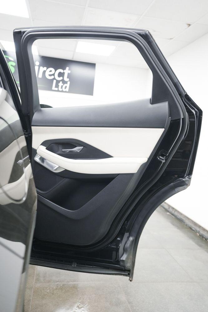 Jaguar E-Pace view 15