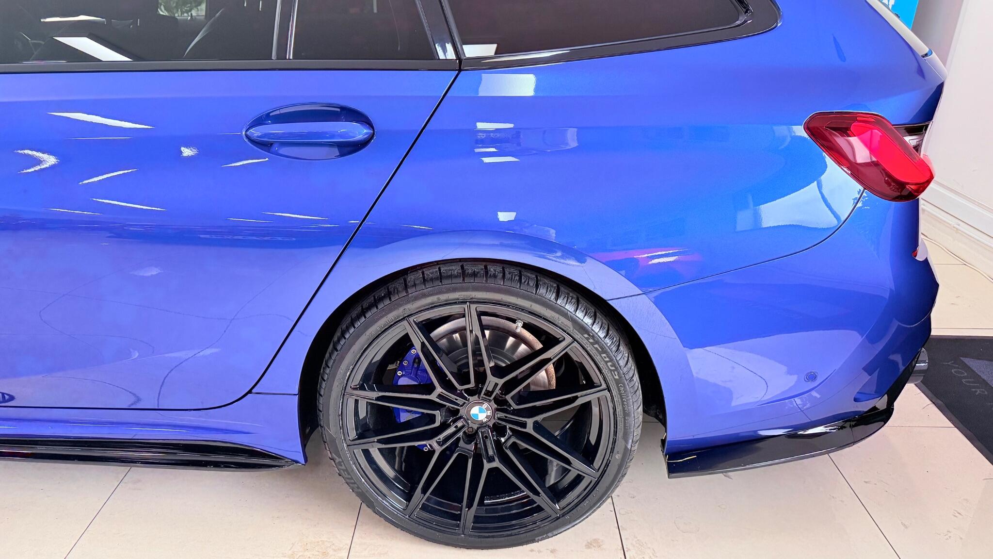 BMW 3 Series view 43