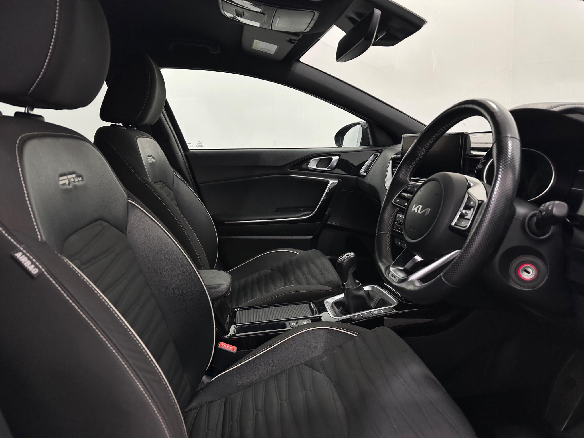 Kia Xceed view 33