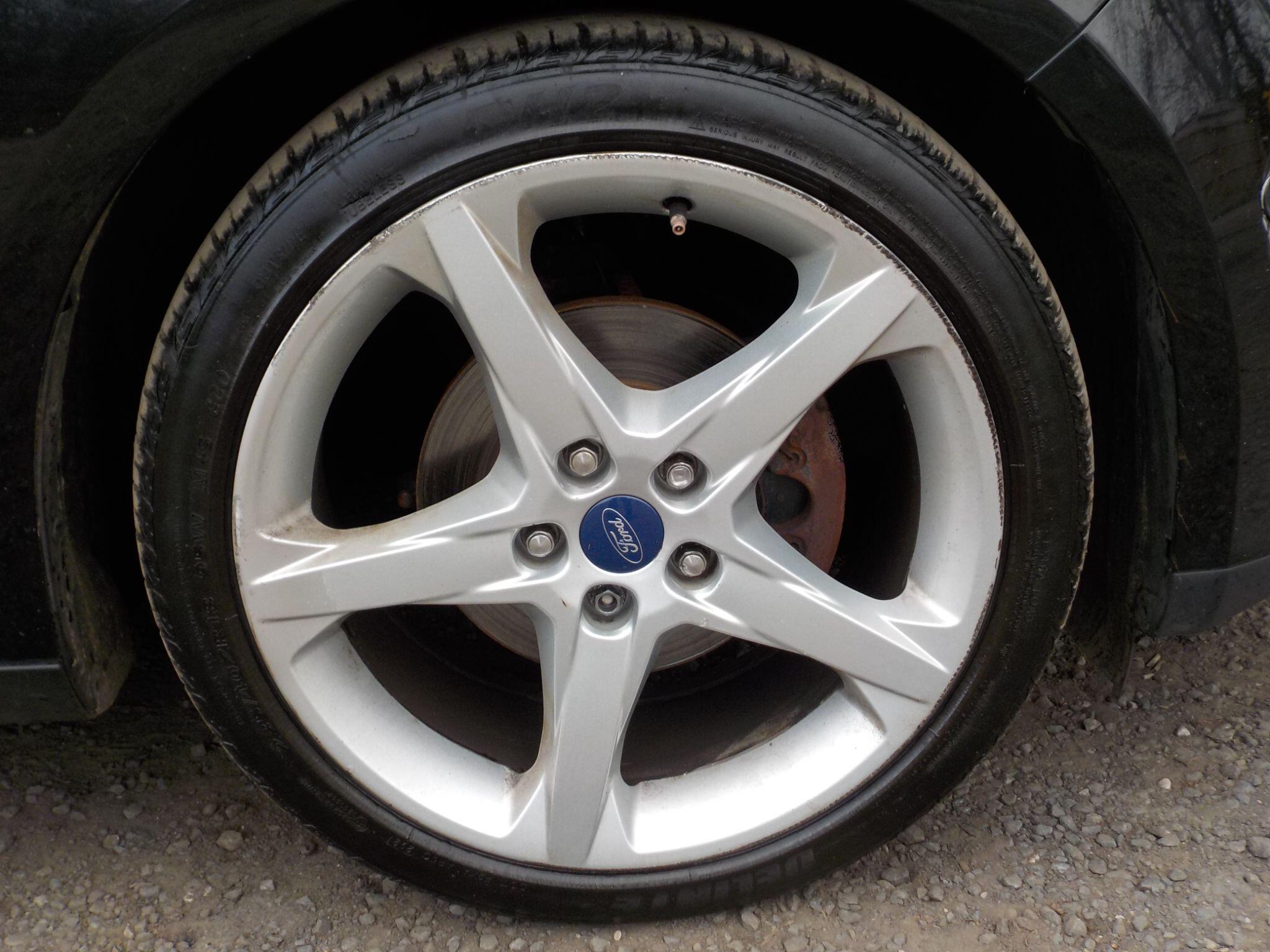 Ford Focus 1.6 TDCi Titanium Navigator Euro 5 (s/s) 5dr