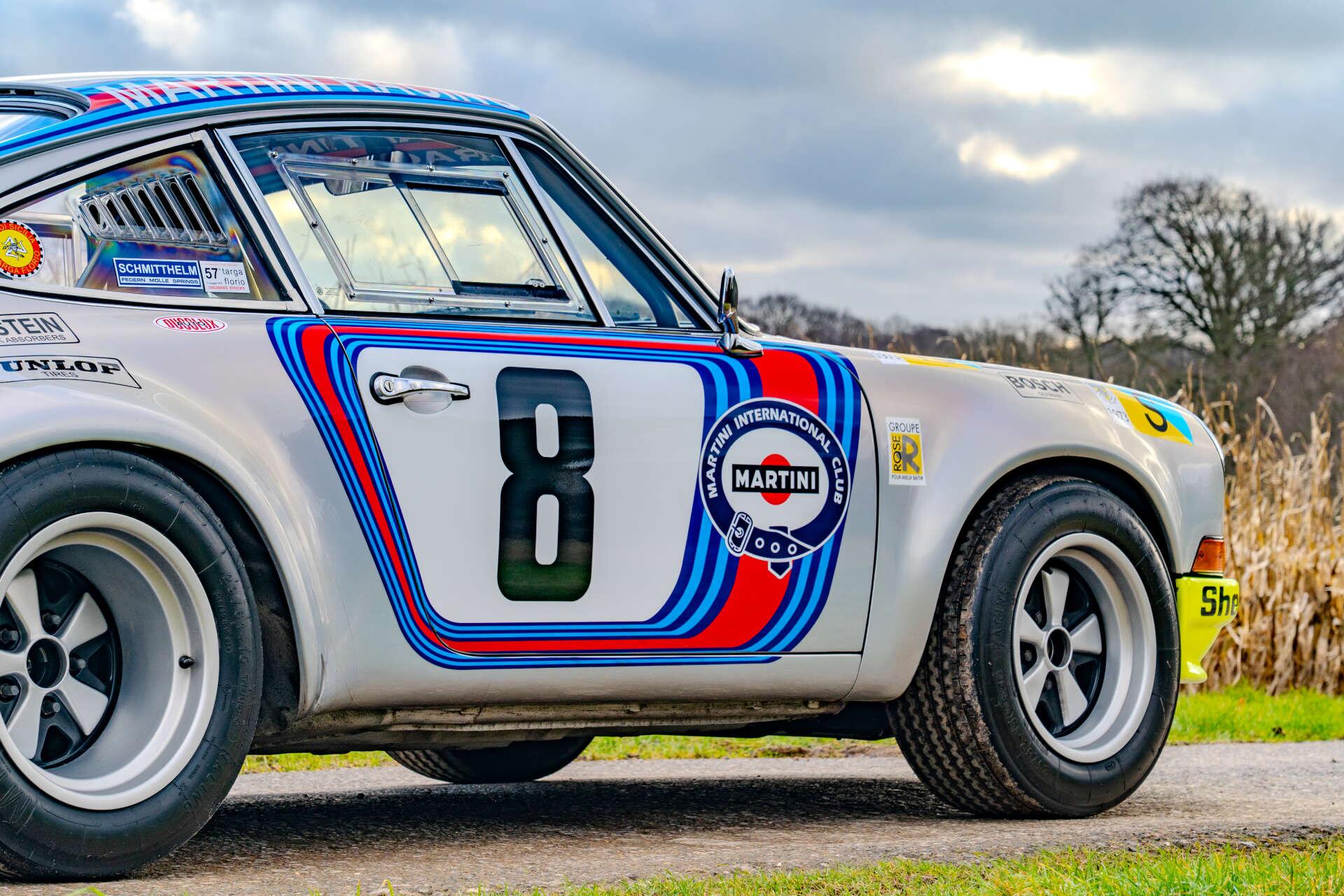 Porsche 911 view 13