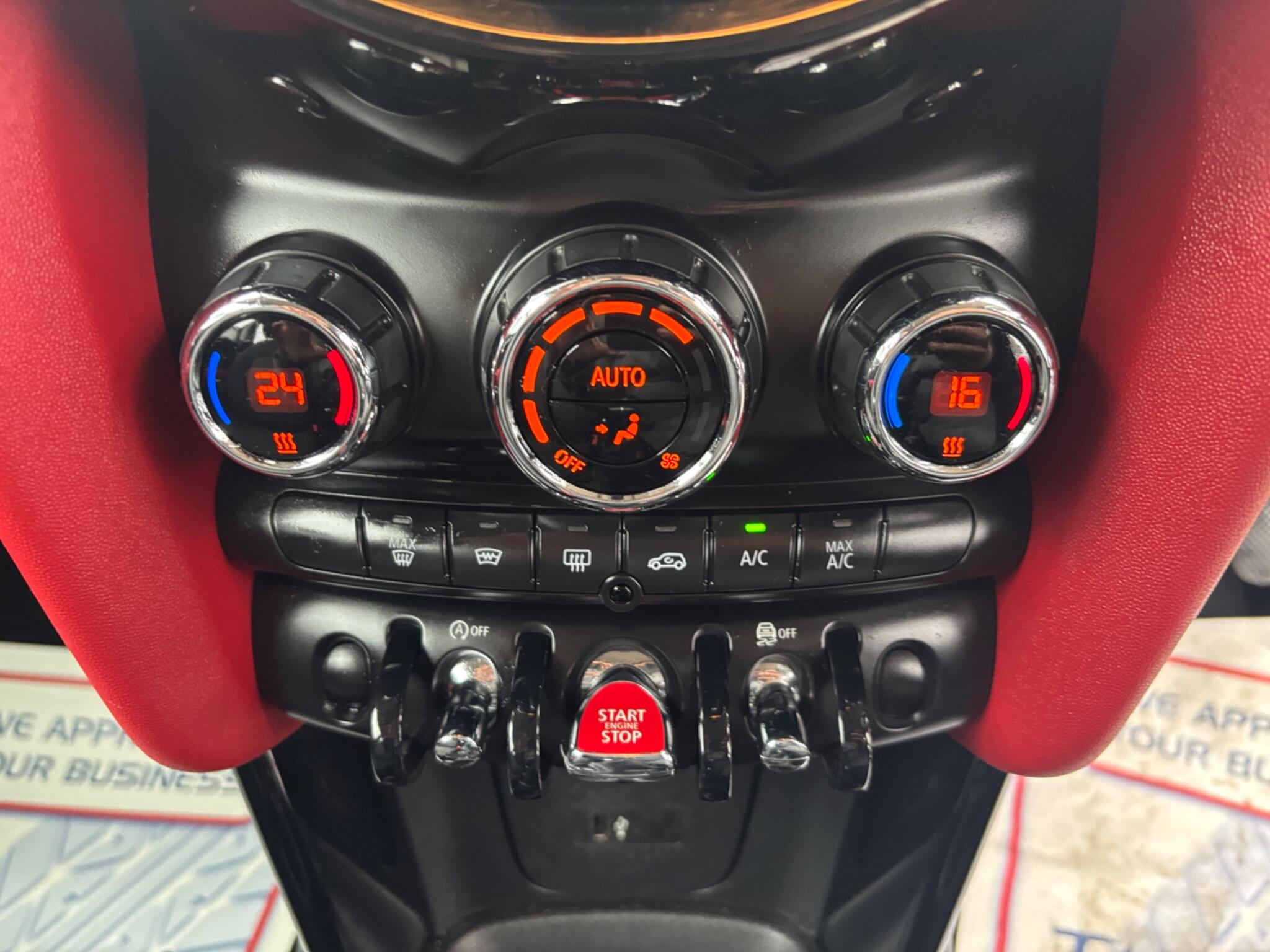 Mini Cooper view 23