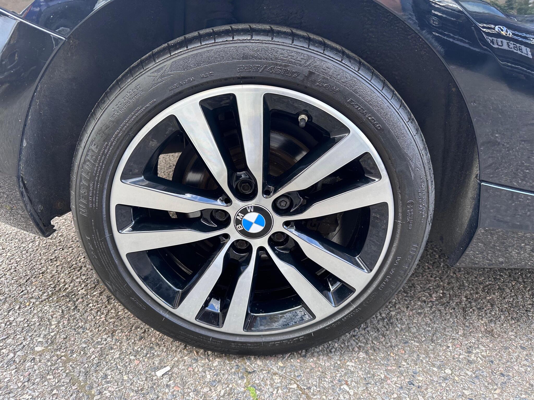 BMW 1 Series view 27