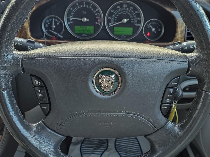 2004 Jaguar S-Type 3.0 V6 SE Plus 4dr • 71,000 miles image 37
