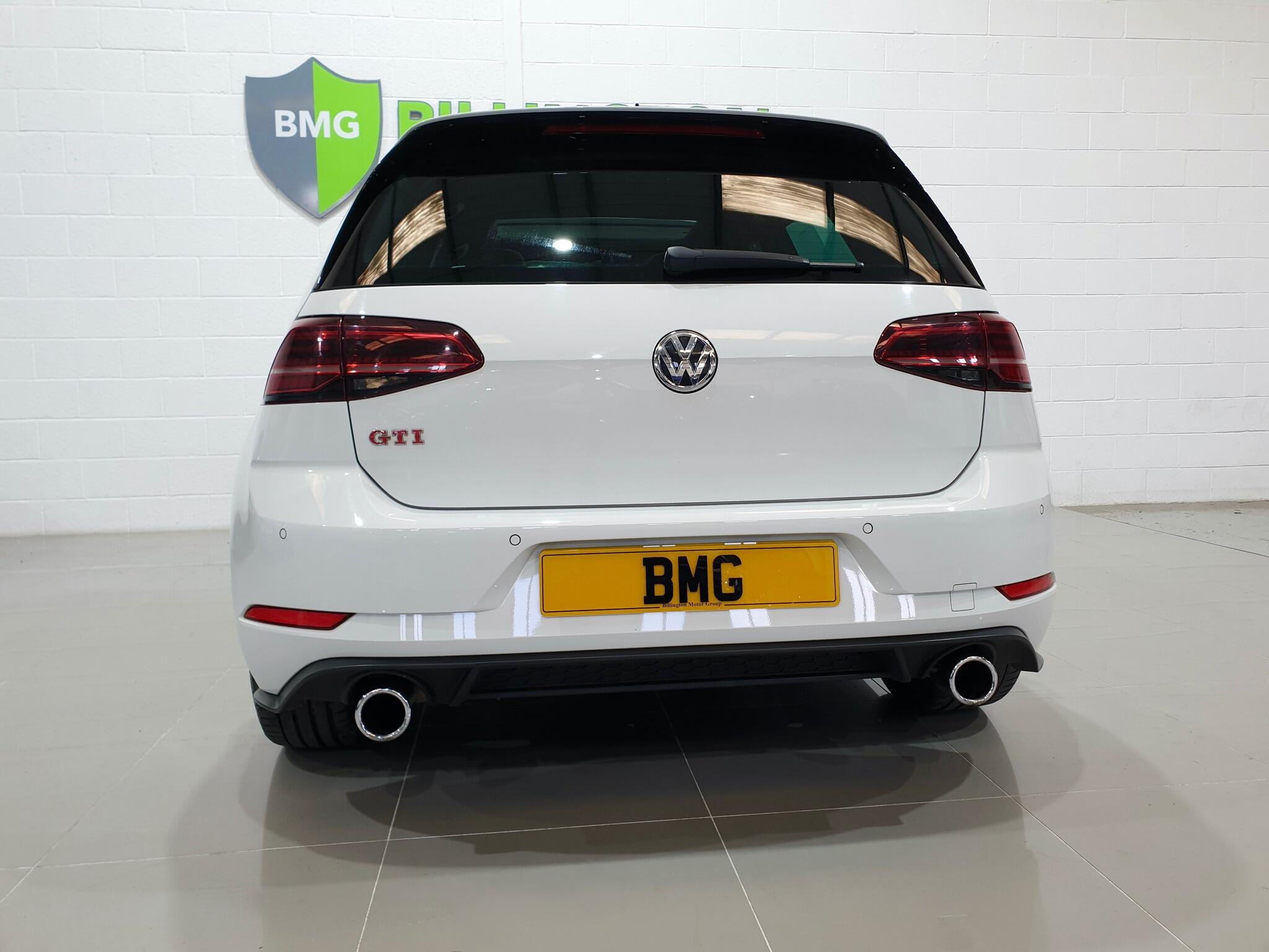 Volkswagen Golf view 33