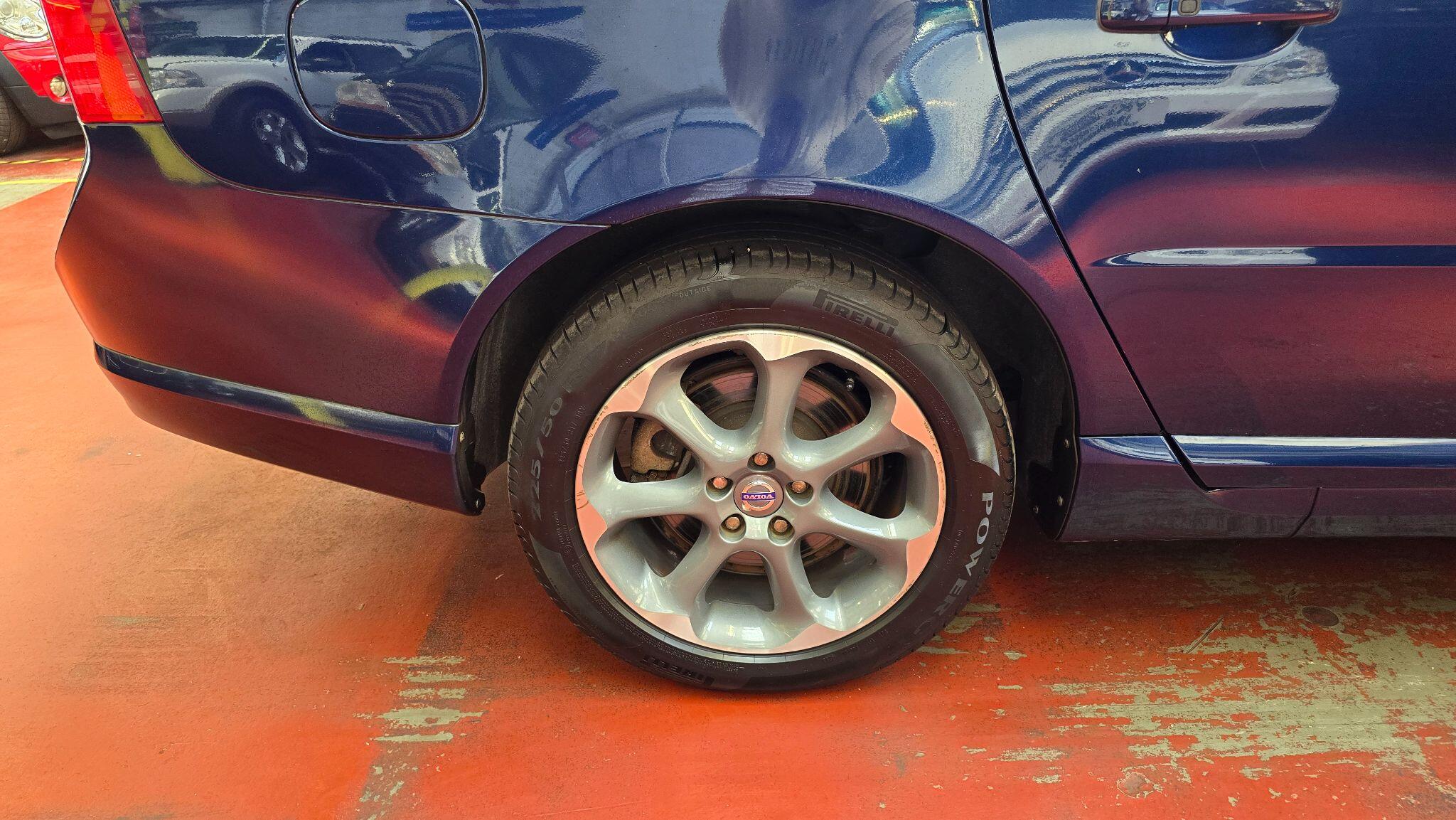 Volvo V70 view 33